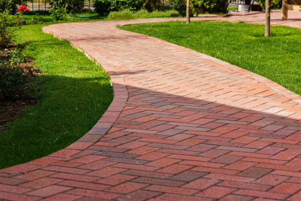 Best Driveway Paving Contractor  in Squaw Valley, CA